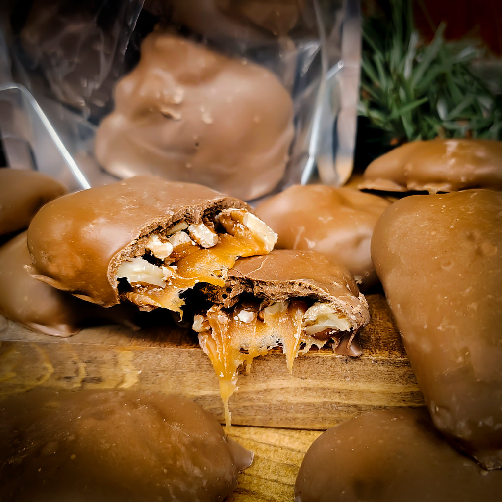 Chocolate Caramel Pecan Turtles